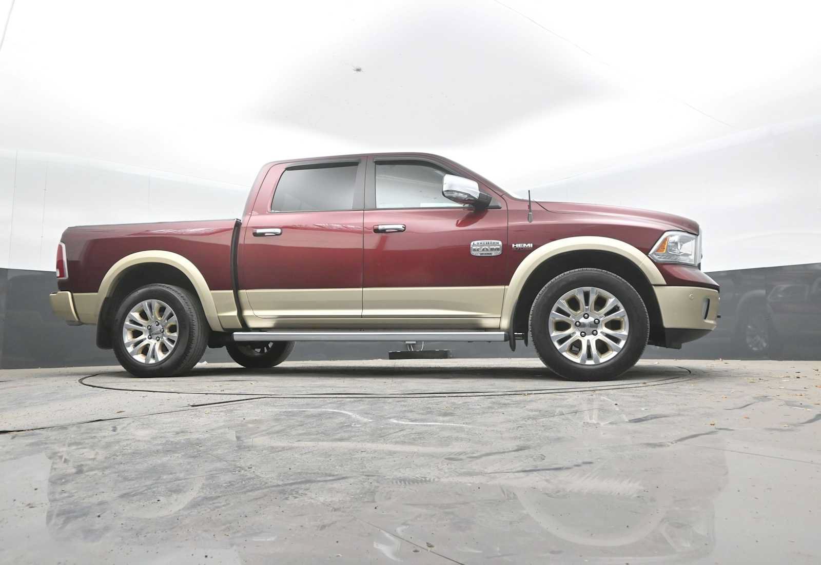 Used 2016 RAM 1500 Laramie Longhorn w/ Convenience Group AWD/4WD image 30