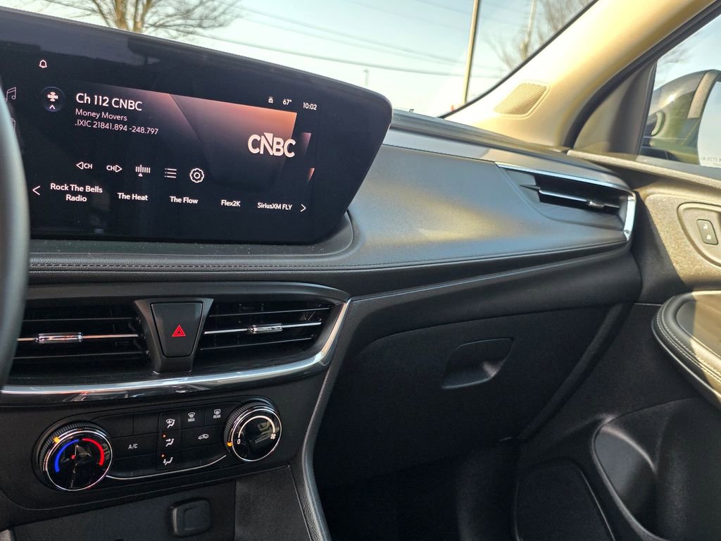 Used 2025 Buick Encore GX Preferred AWD/4WD image 28