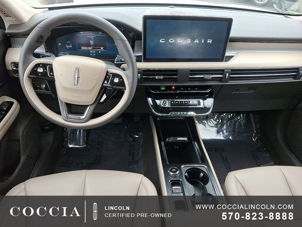 Certified 2023 Lincoln Corsair AWD image 11