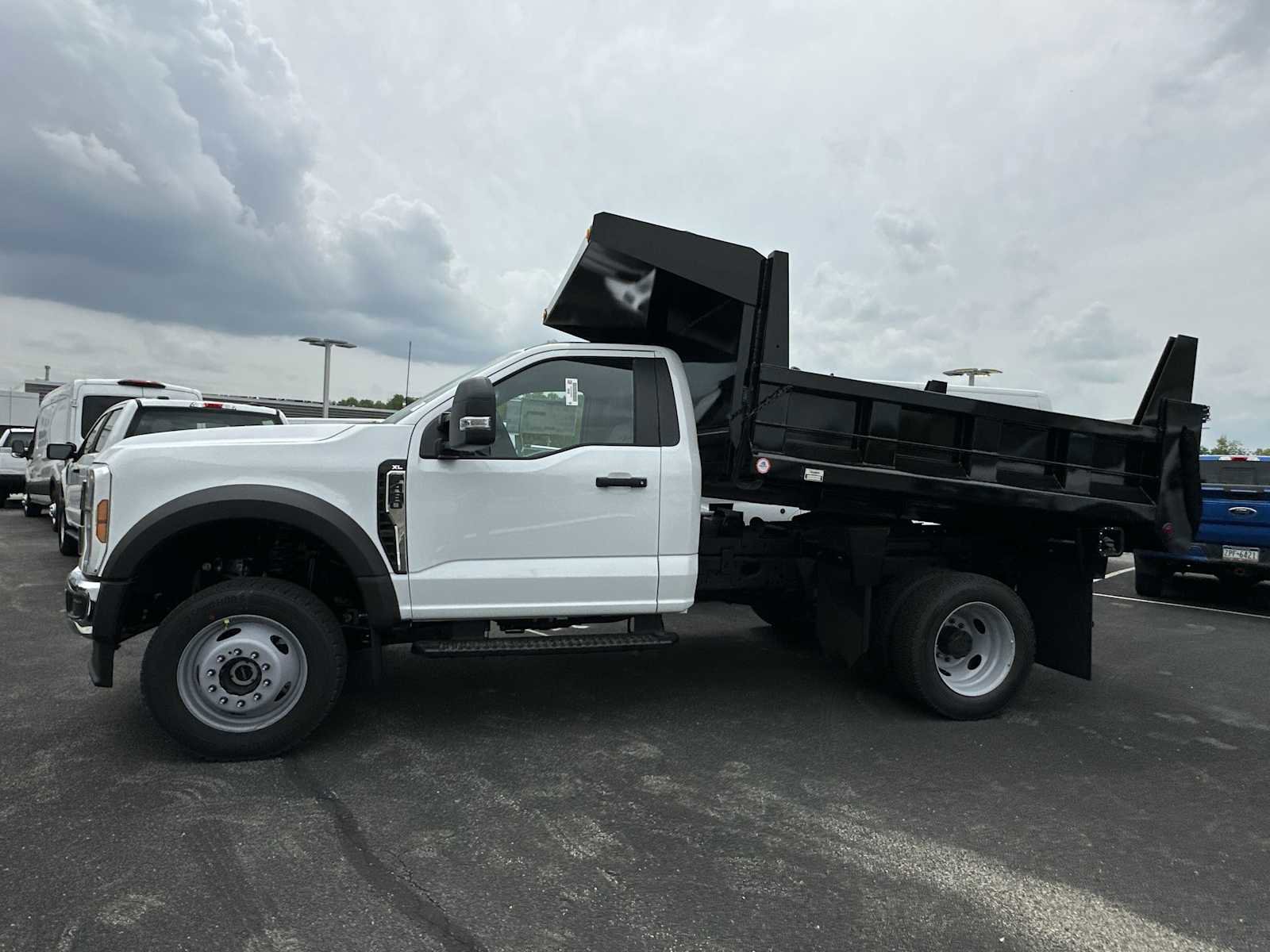 New 2025 Ford F450 XL w/ XL Chrome Package image 2