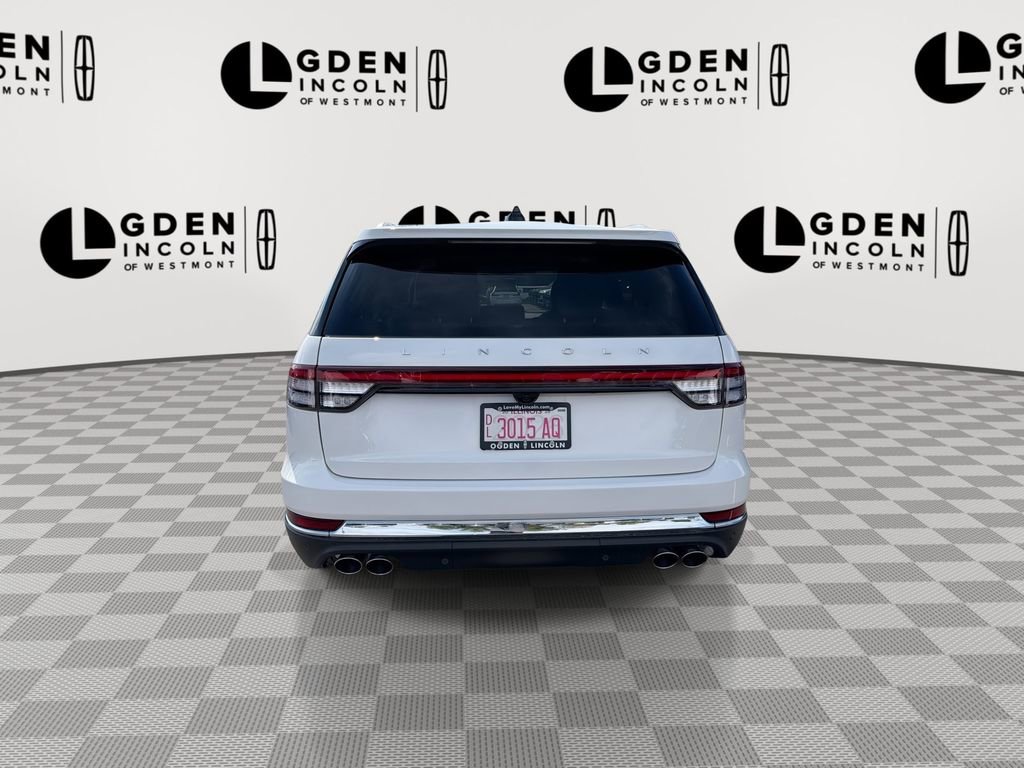 Used 2026 Lincoln Aviator 2WD image 7