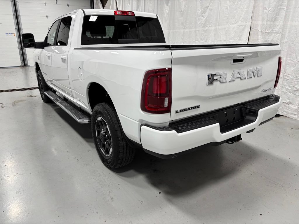 Used 2026 RAM 2500 Laramie AWD/4WD image 5