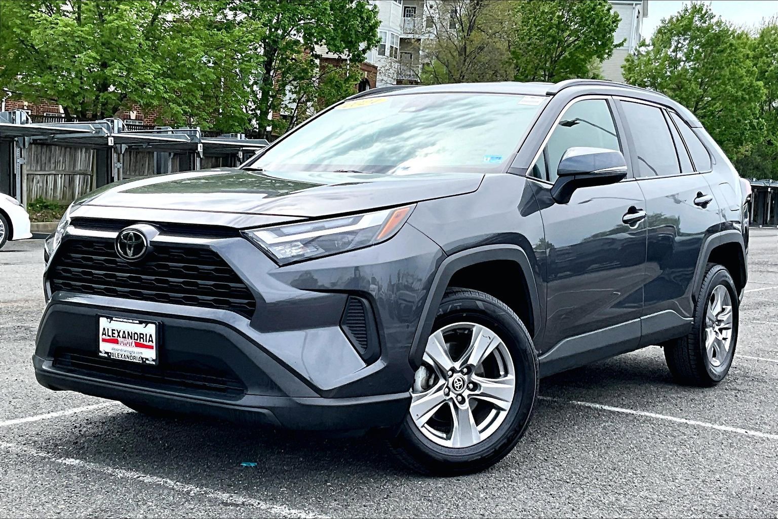 Used 2024 Toyota RAV4 XLE image 1