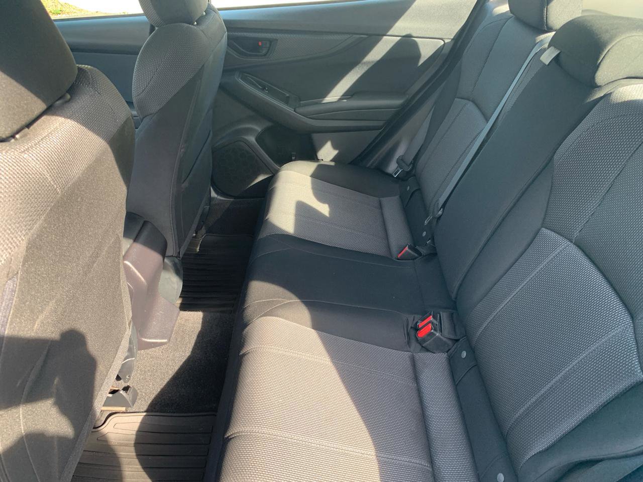 Used 2017 Subaru Impreza 2.0i Premium image 10