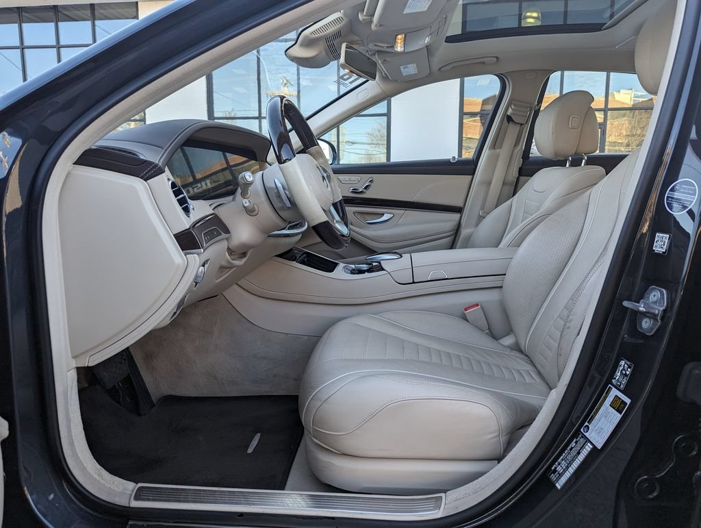 Used 2018 Mercedes-Benz S 560 4MATIC Sedan image 12