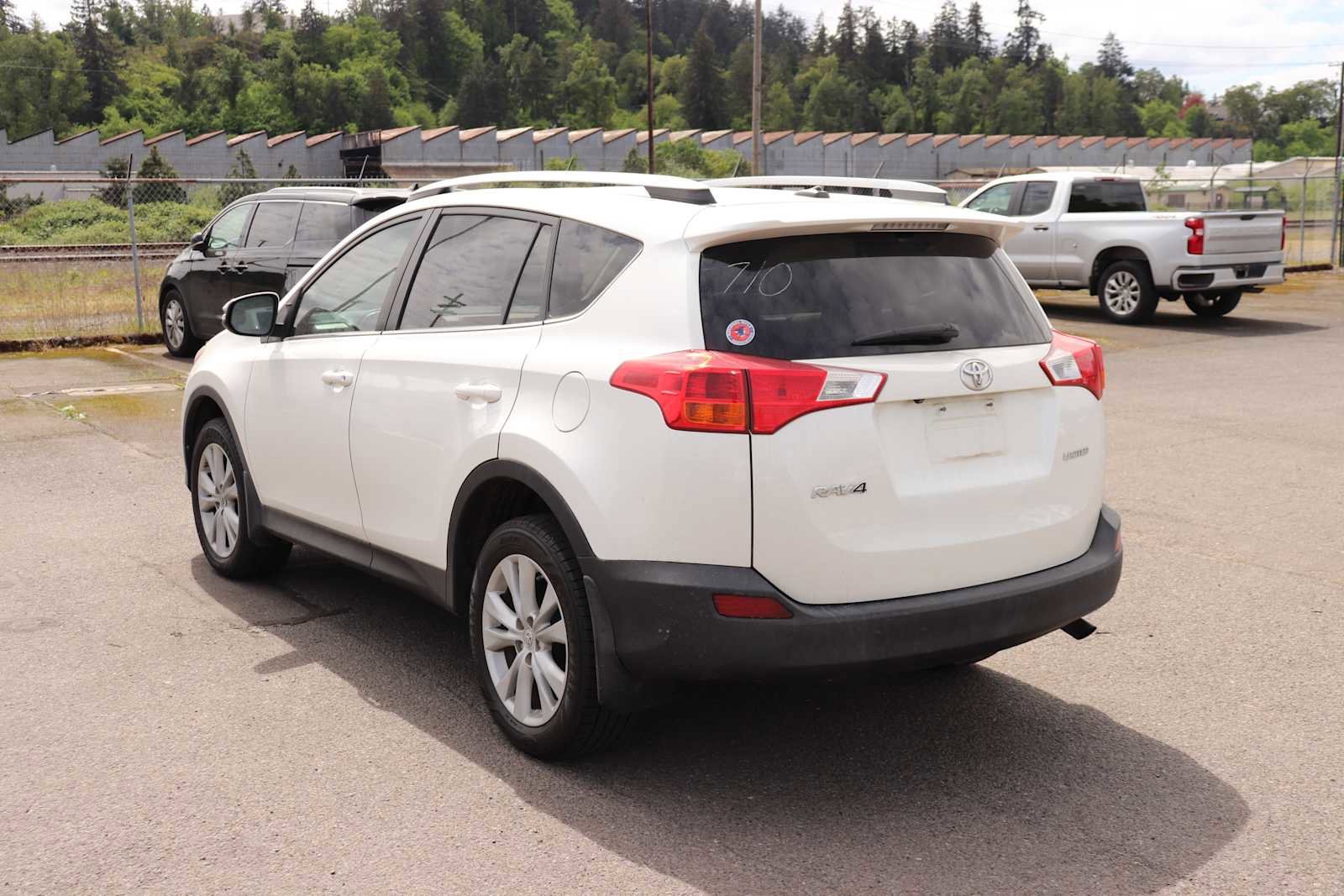 Used 2013 Toyota RAV4 Limited AWD/4WD image 7