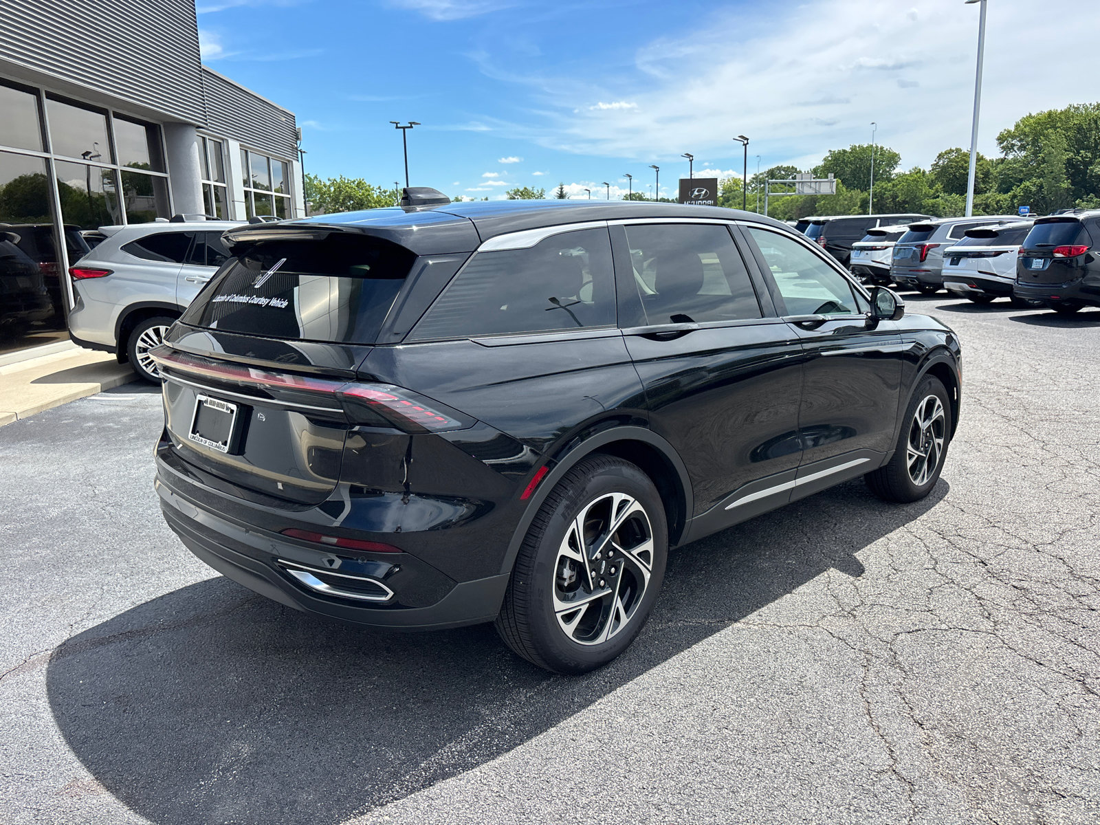 New 2026 Lincoln Nautilus Premier AWD/4WD image 7