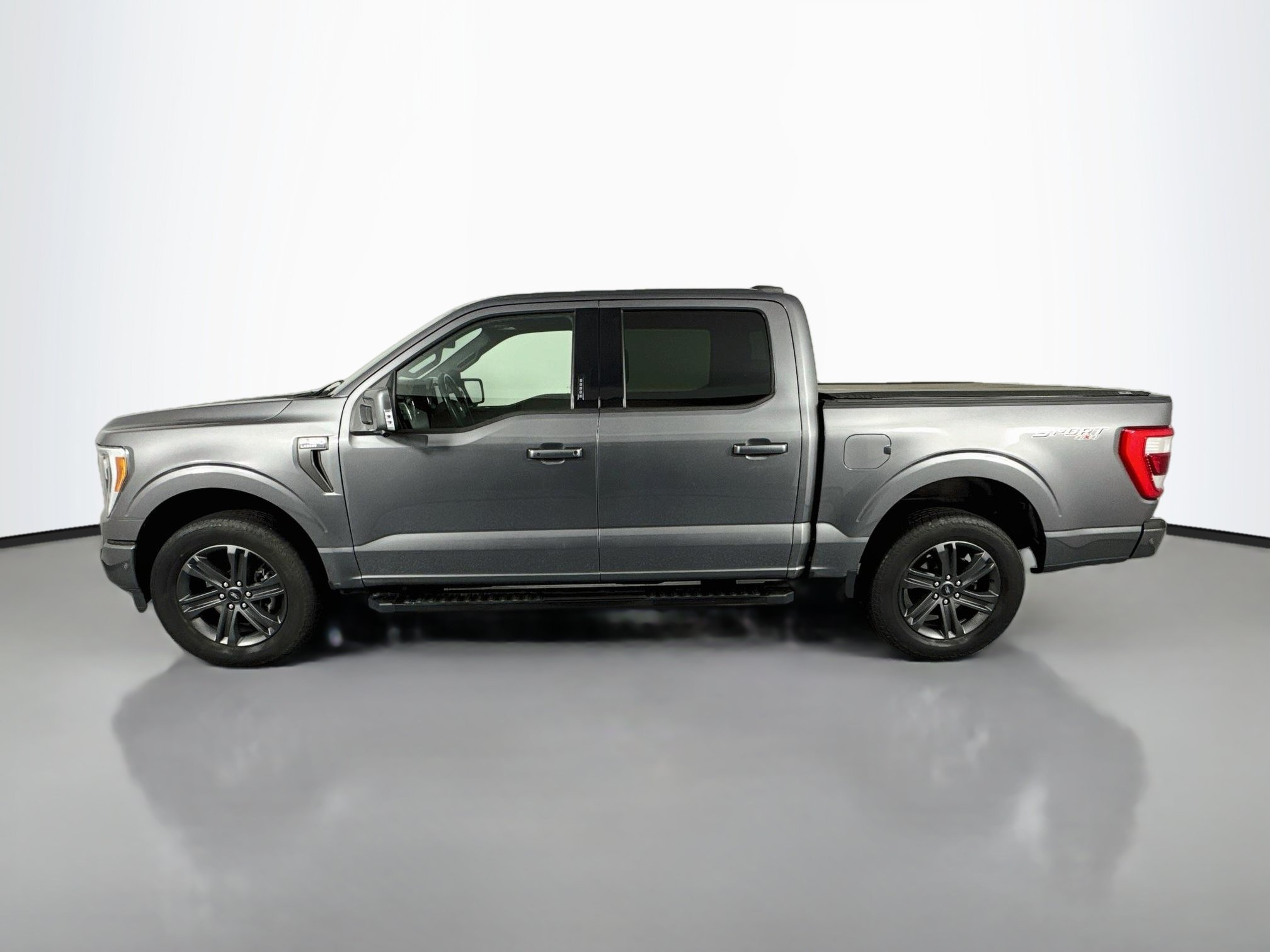 Used 2023 Ford F150 Lariat w/ Equipment Group 502A High AWD/4WD image 8