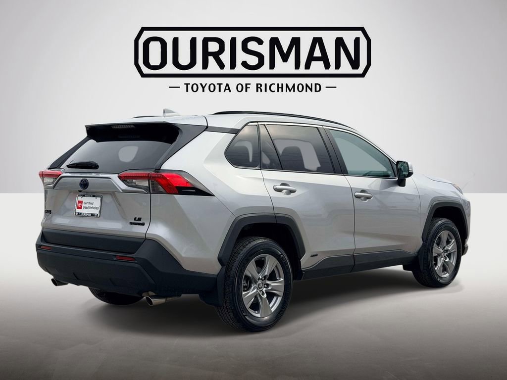 Certified 2022 Toyota RAV4 LE AWD/4WD image 20