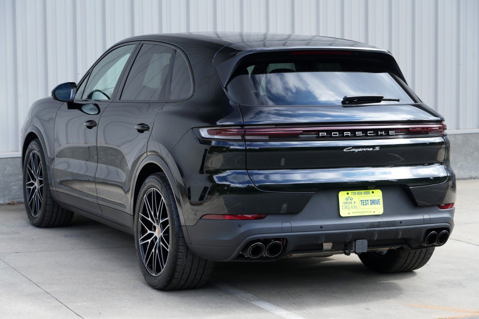 Used 2025 Porsche Cayenne S w/ Premium Package Plus AWD/4WD image 50