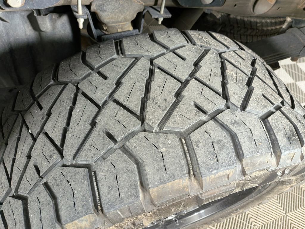 Used 2016 GMC Sierra 2500 SLT w/ Duramax Plus Package image 14