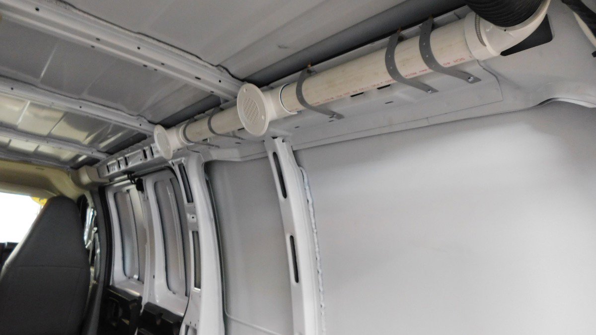 Used 2025 Chevrolet Express 2500 w/ Driver Convenience Package image 37