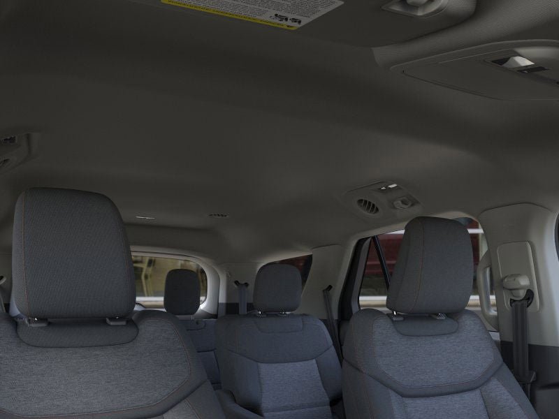 Used 2026 Ford Explorer Active AWD/4WD image 22