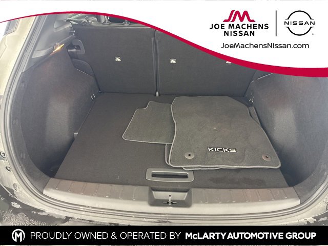 Certified 2025 Nissan Kicks SR image 21