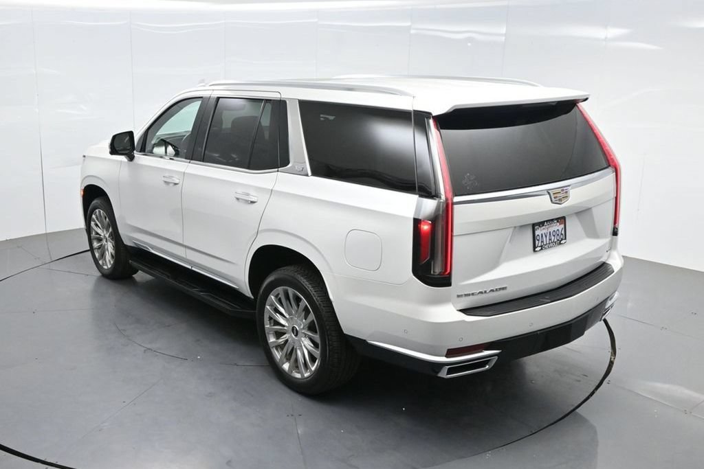 Used 2022 Cadillac Escalade Premium Luxury AWD/4WD image 63