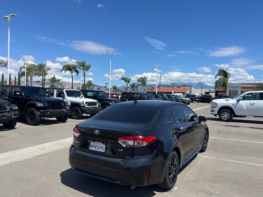 Used 2022 Toyota Corolla LE w/ Carpet Mat Package (TMS) image 8