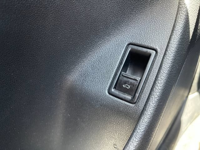 Used 2016 Volkswagen Jetta SE FWD image 19