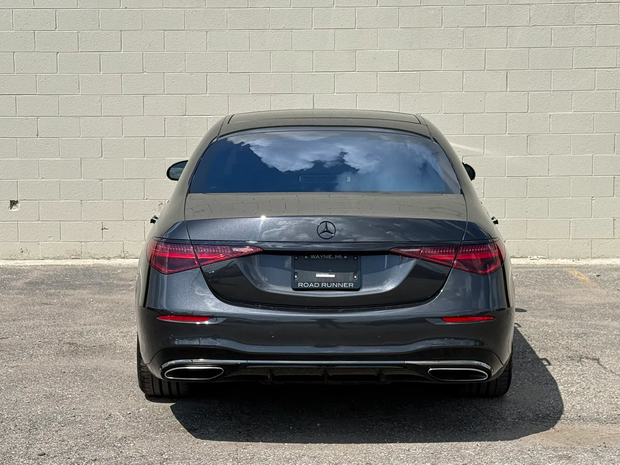 Used 2023 Mercedes-Benz S 580 4MATIC Sedan w/ AMG Line image 7