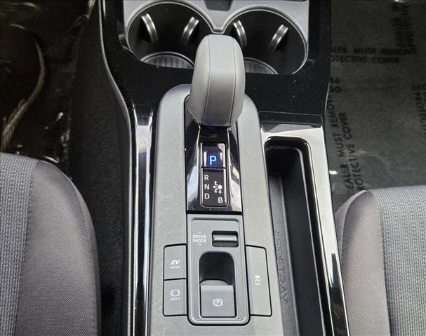 Used 2025 Toyota Prius LE image 13