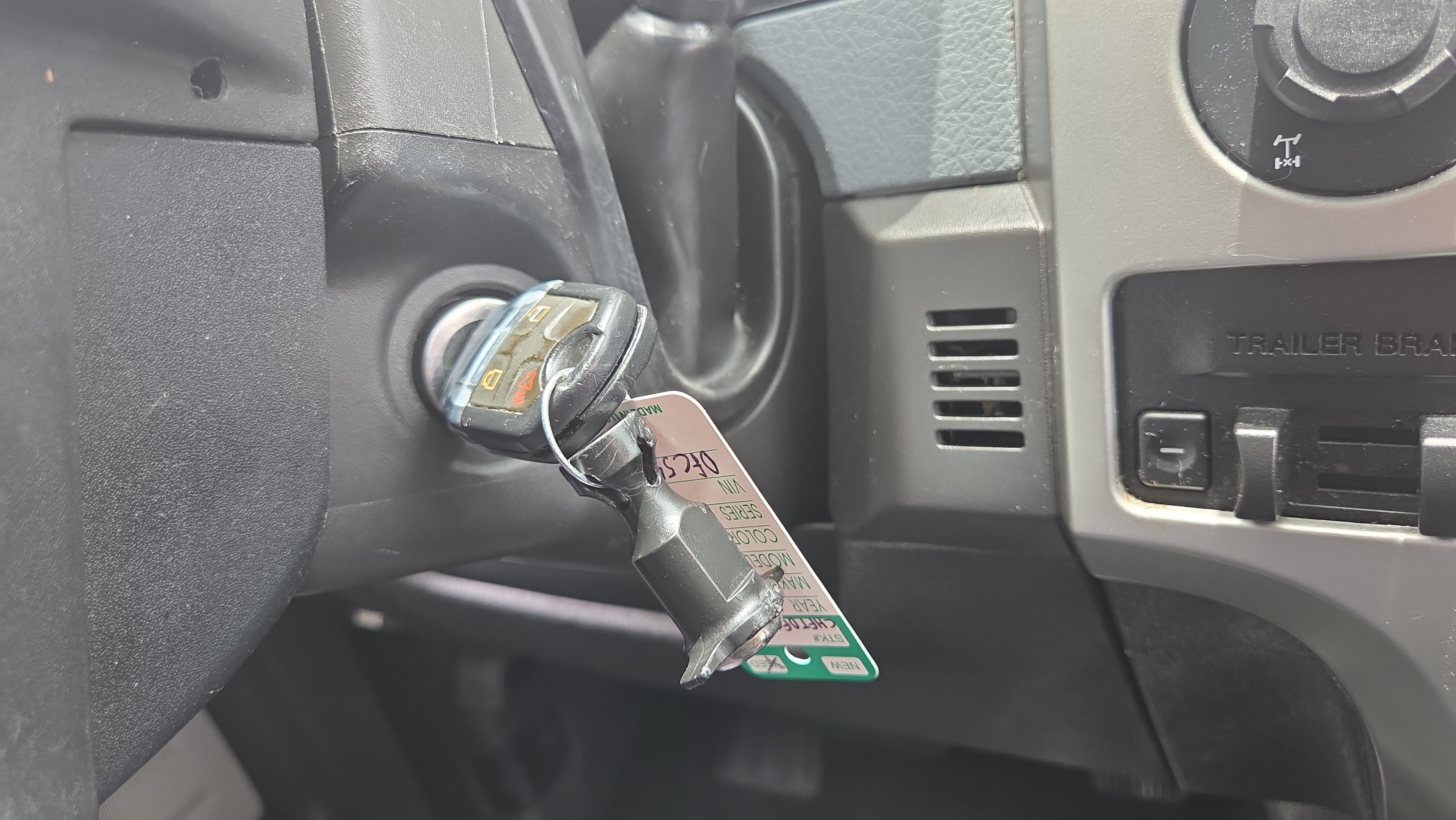 Used 2013 Ford F150 XLT w/ XLT Chrome Pkg RWD image 38