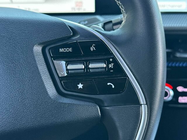 Used 2024 Kia EV6 GT-Line w/ GT-Line White Seat Package RWD image 29
