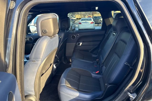 Used 2021 Land Rover Range Rover Sport HST image 10