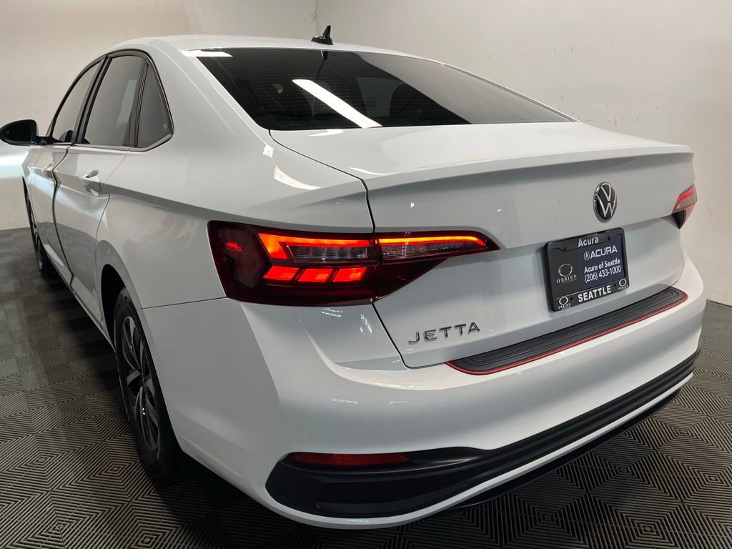Used 2023 Volkswagen Jetta S image 22