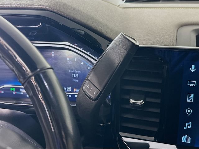 Used 2024 Chevrolet Silverado 2500 ZR2 w/ Technology Package image 18