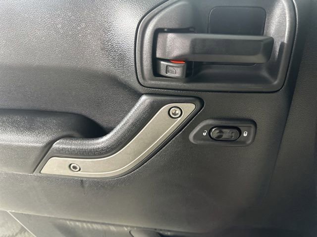 Used 2015 Jeep Wrangler Unlimited Sport w/ Quick Order Package 24S image 17