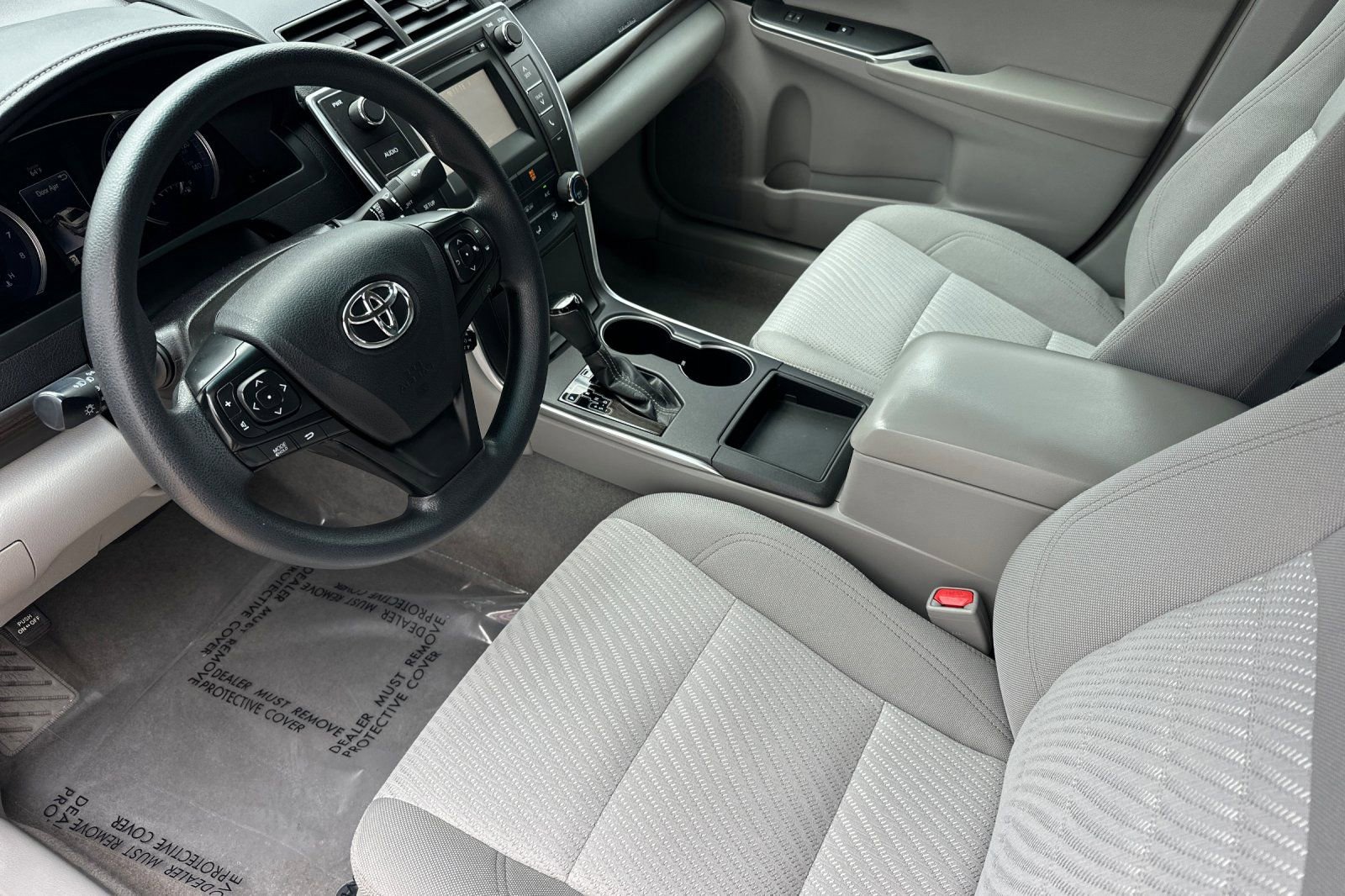 Certified 2017 Toyota Camry LE FWD image 11