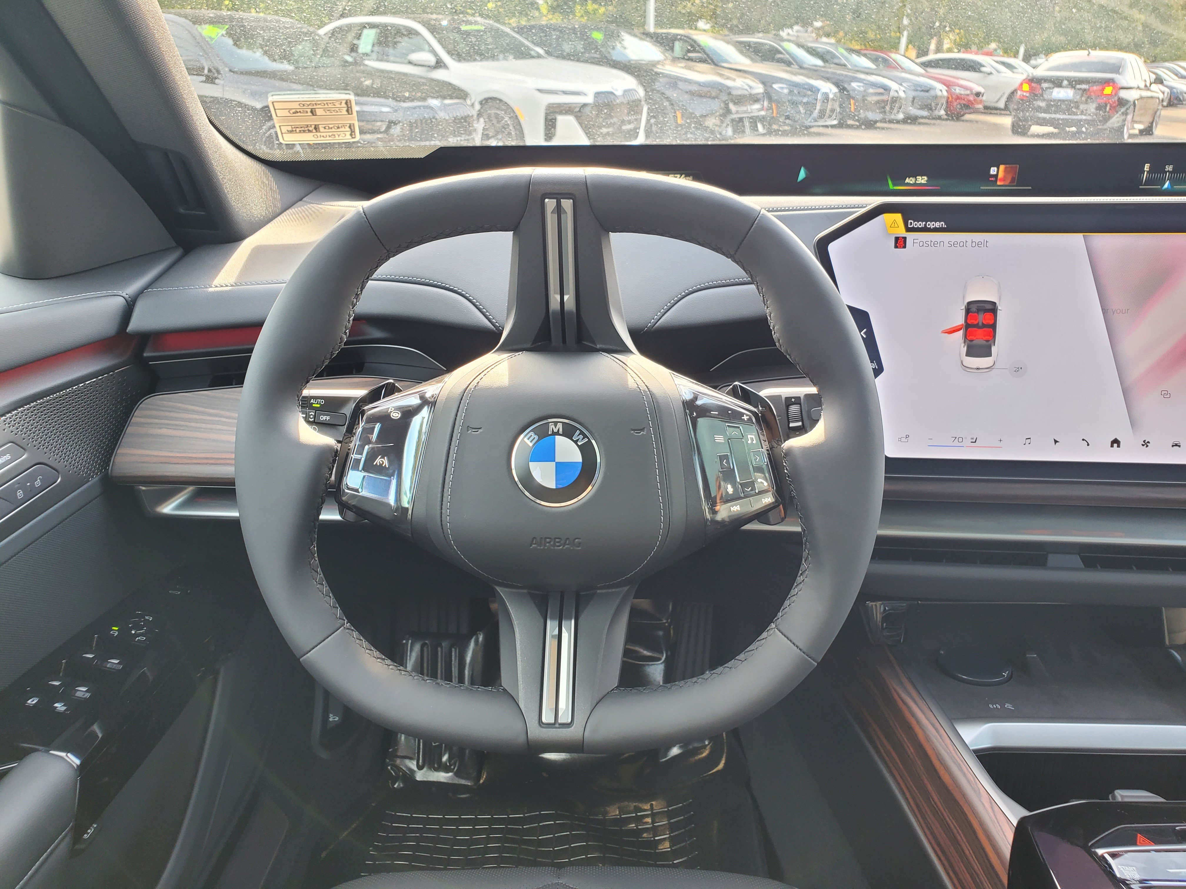 New 2027 BMW 740i xDrive w/ Premium Package AWD/4WD image 29