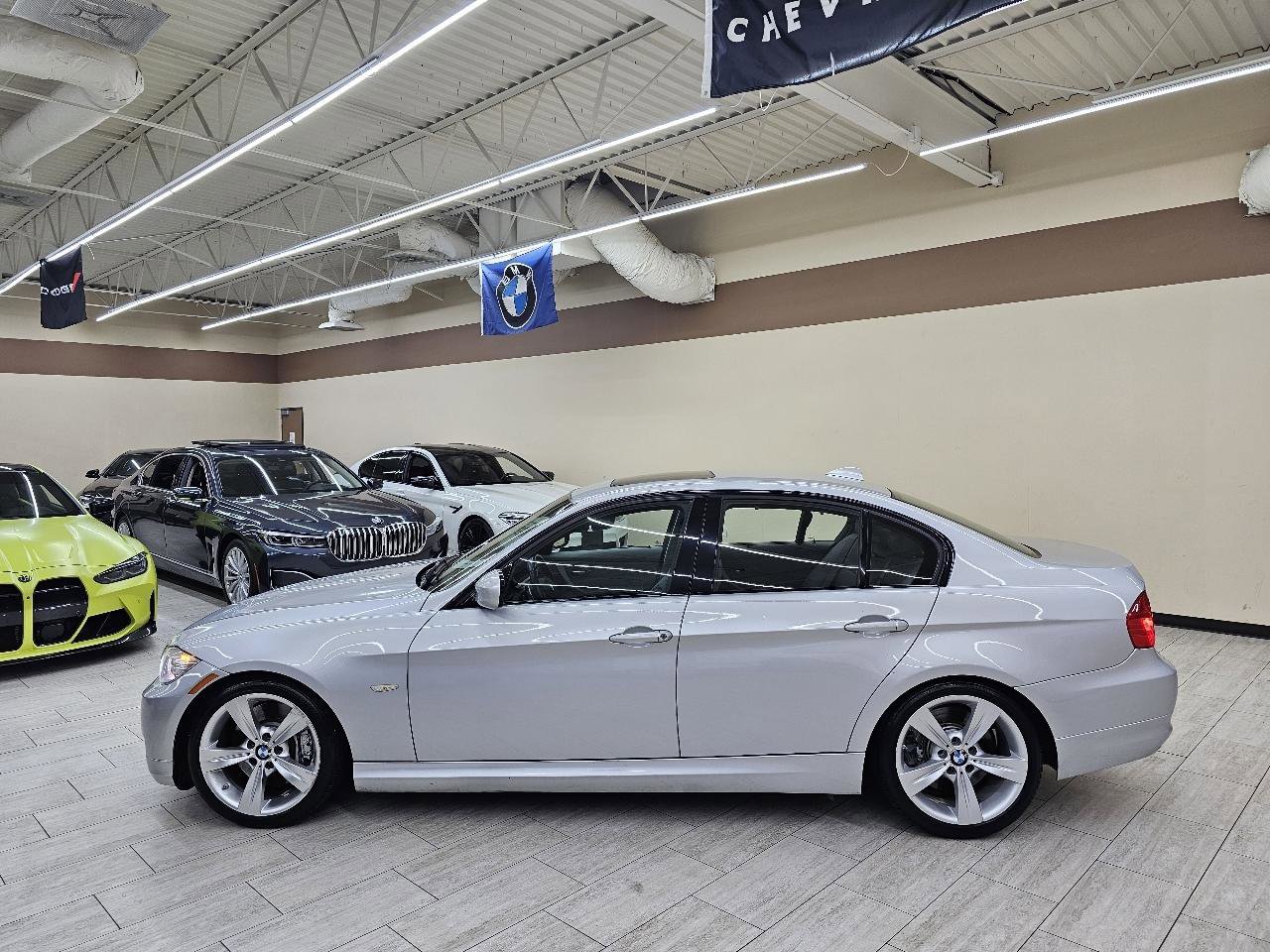 Used 2011 BMW 335i Sedan image 9