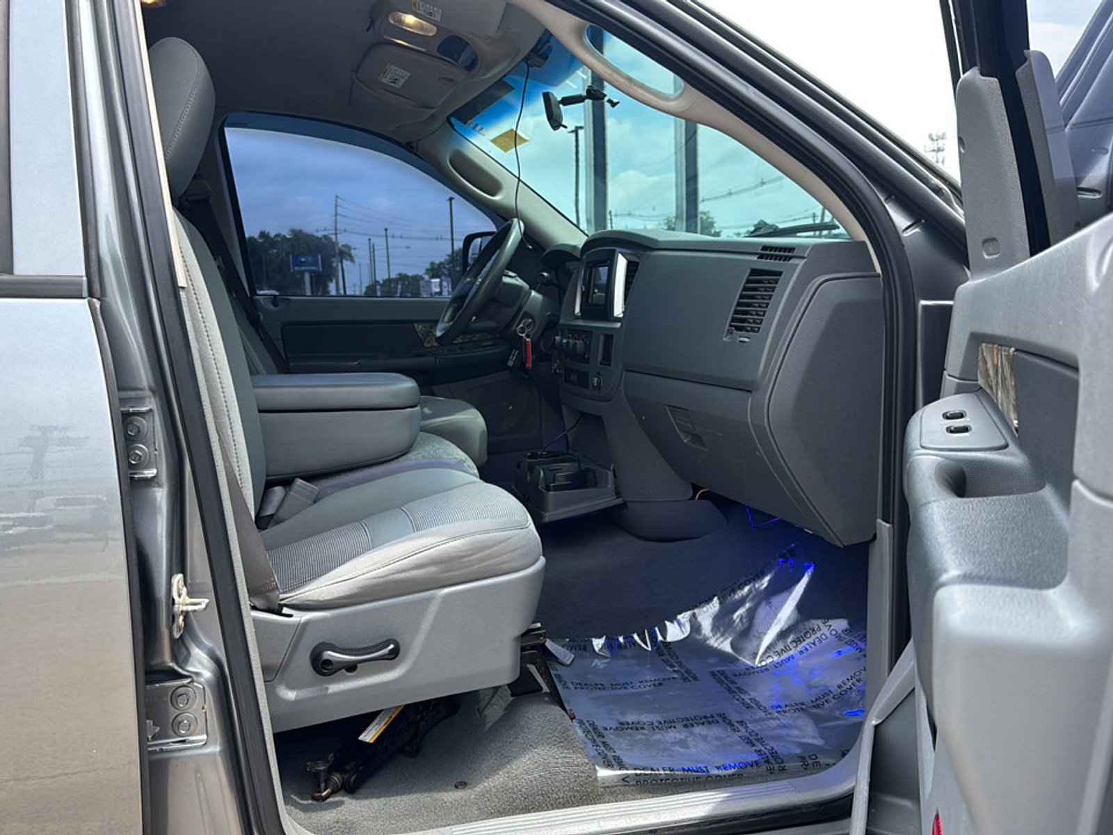 Used 2008 Dodge Ram 1500 Truck SLT w/ Trailer Tow Group AWD/4WD image 13