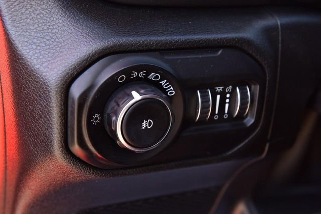 Used 2018 Jeep Wrangler Unlimited Sport S image 10