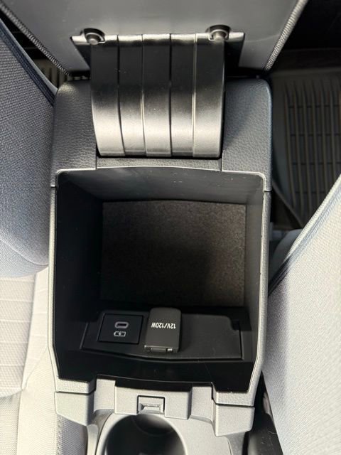 New 2026 Toyota Corolla SE image 29