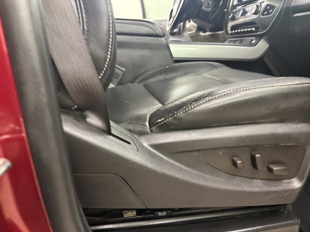 Used 2015 Chevrolet Silverado 2500 LTZ w/ Duramax Plus Package AWD/4WD image 22