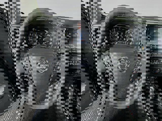 New 2025 Nissan Frontier SV w/ SV Convenience Package image 11