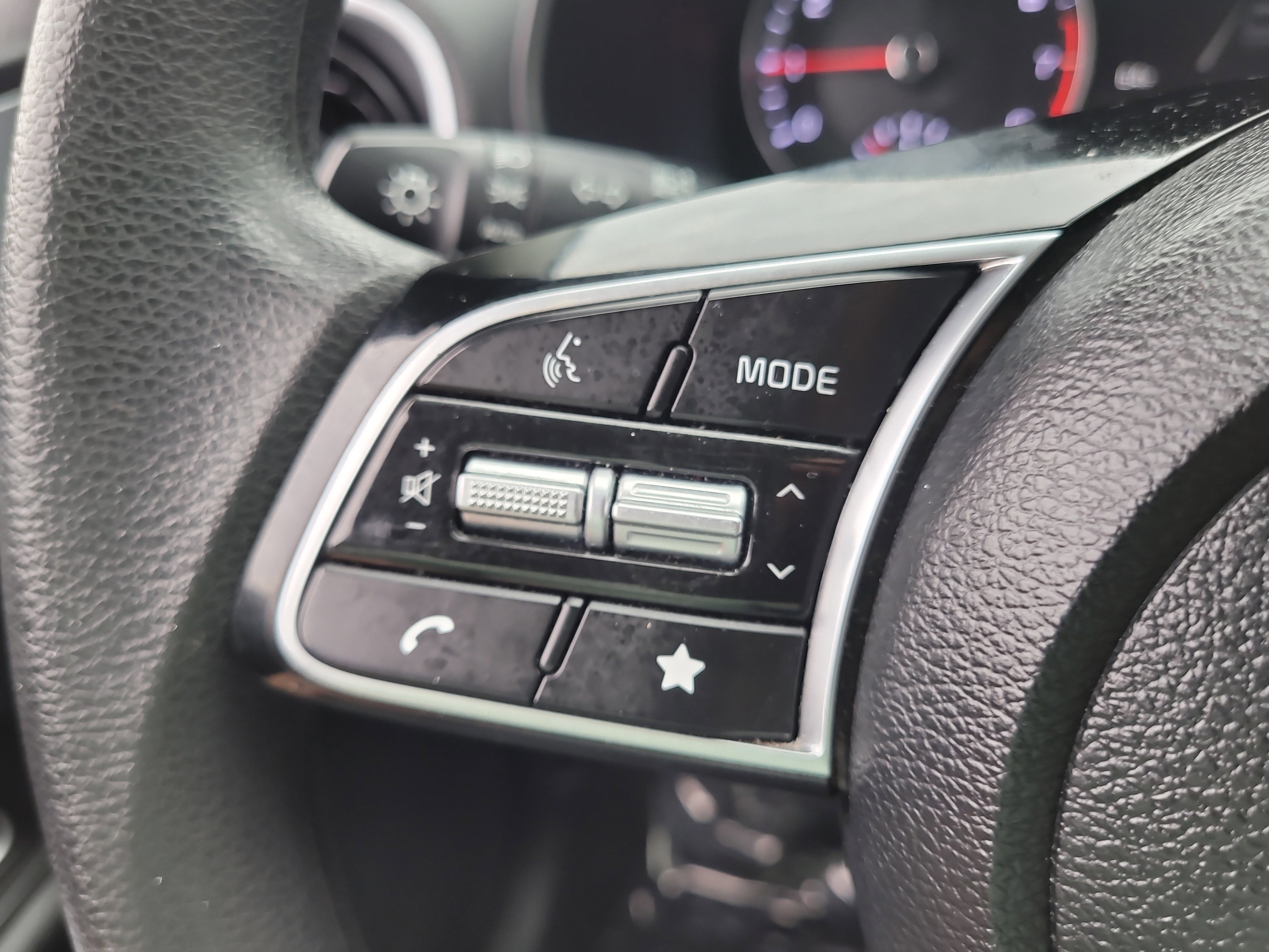 Used 2024 Kia Forte LXS image 26