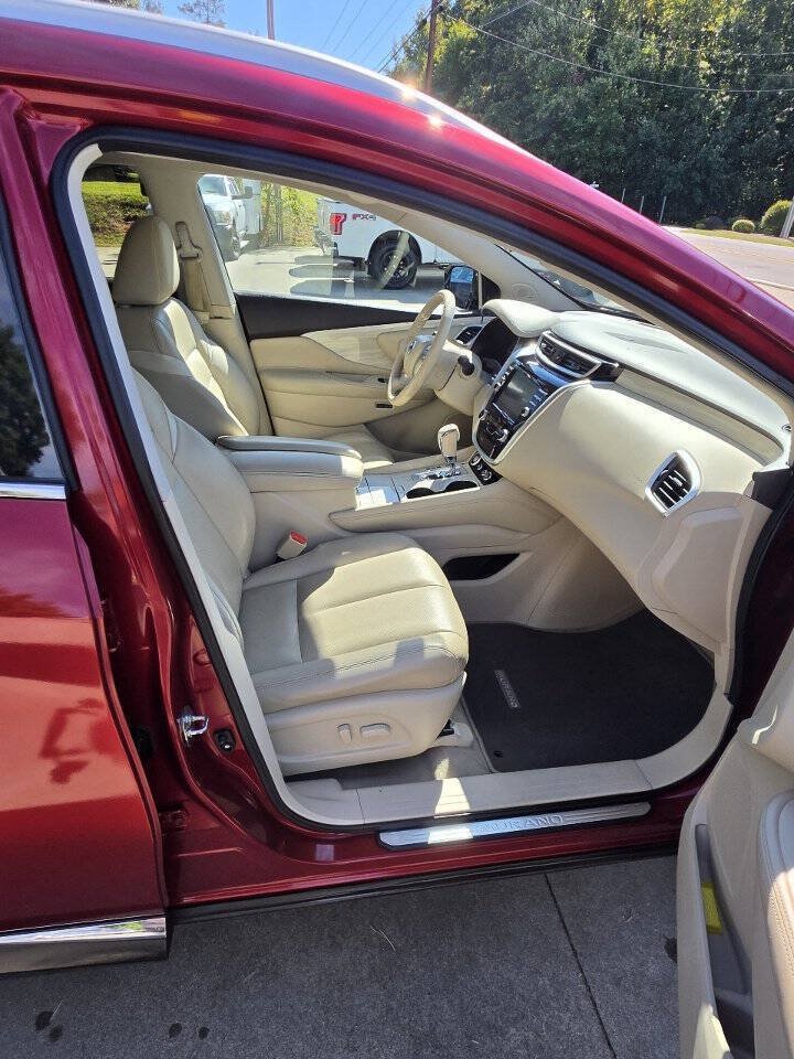 Used 2015 Nissan Murano Platinum w/ Platinum Technology Package FWD image 12