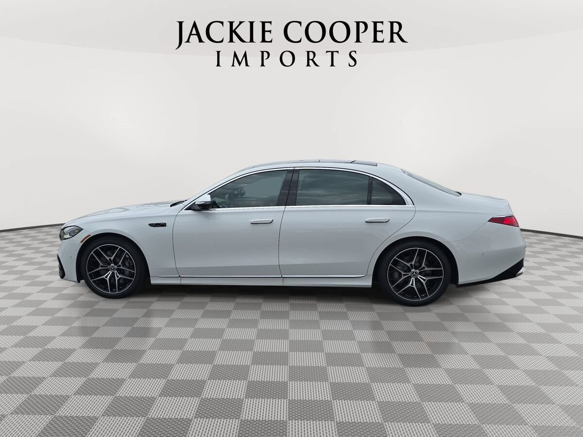 New 2027 Mercedes-Benz S 580 4MATIC Sedan image 8