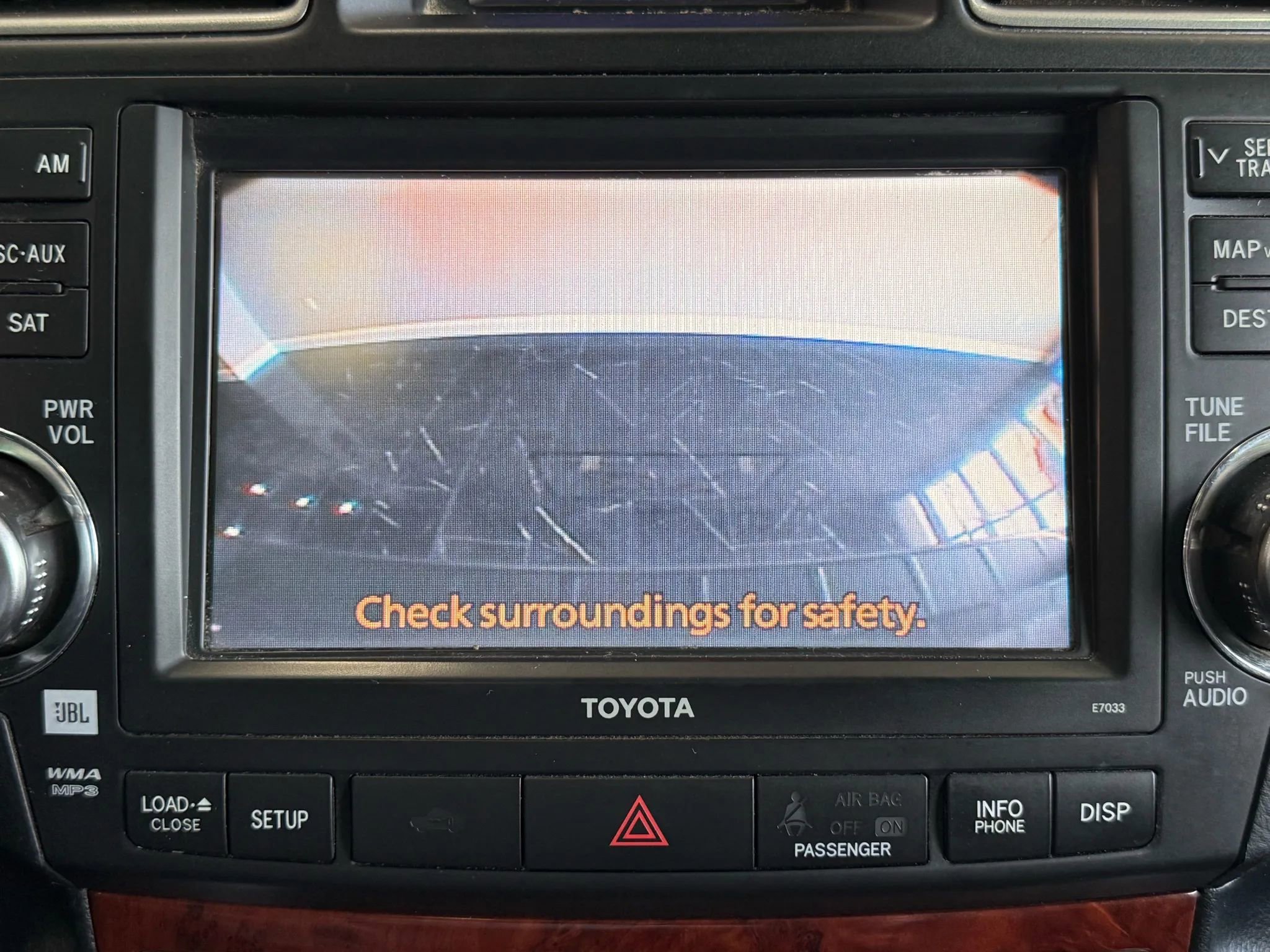 Used 2012 Toyota Highlander Limited w/ Tow Pkg image 15