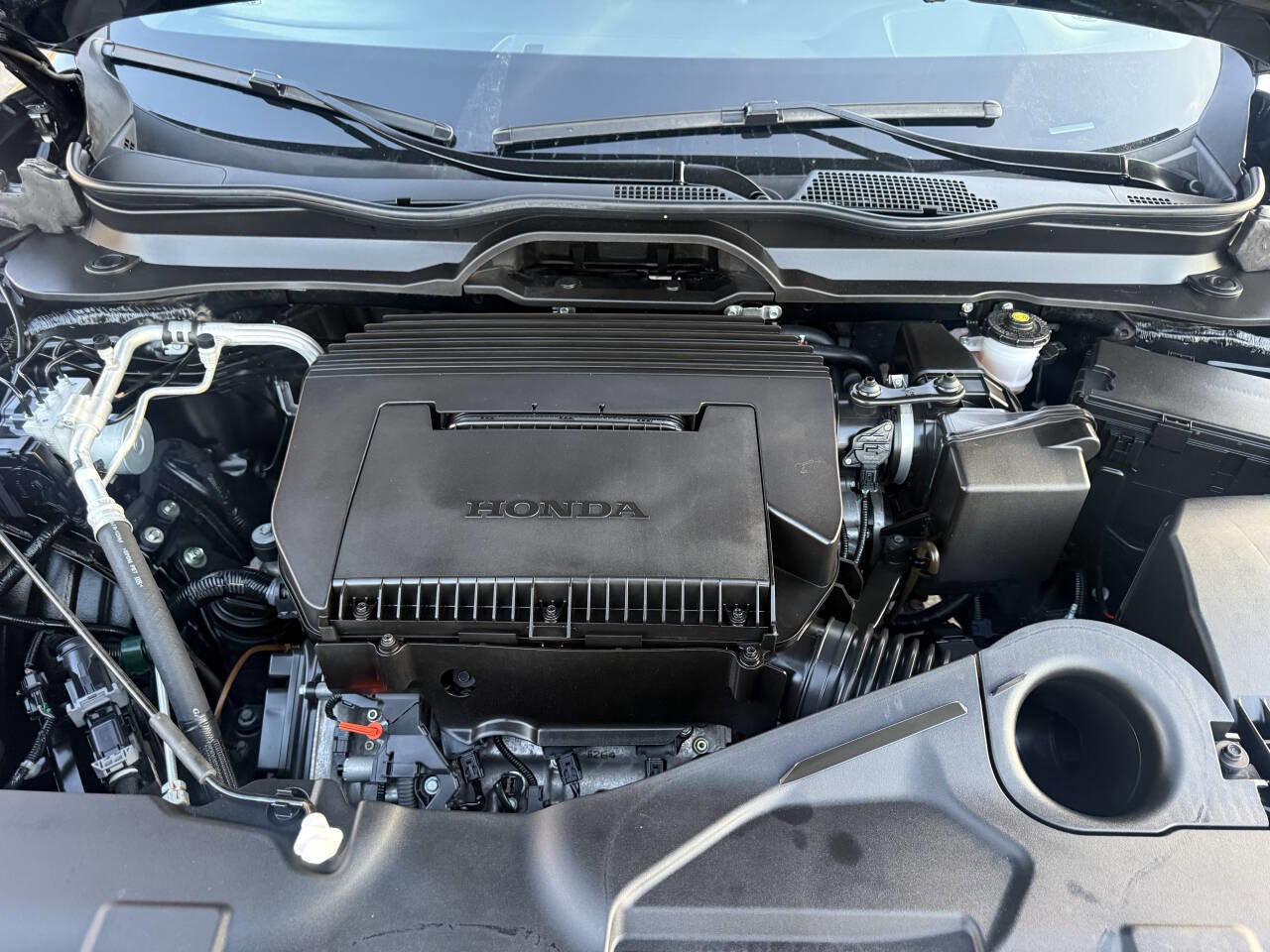 Used 2025 Honda Pilot Black Edition image 12