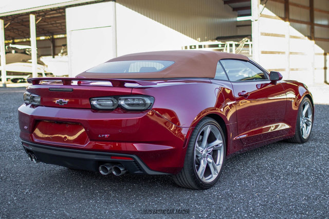 Used 2021 Chevrolet Camaro SS image 18