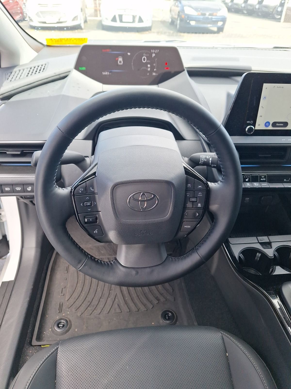 Used 2025 Toyota Prius image 14