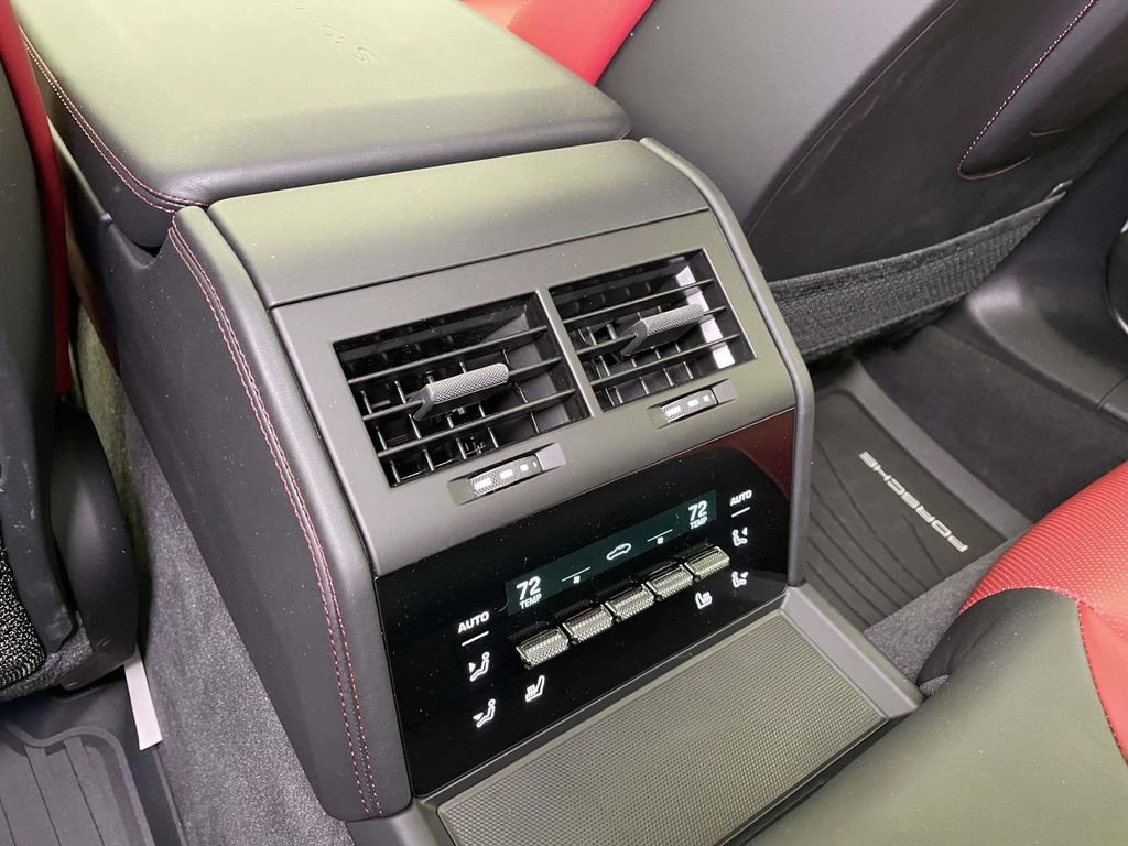 Certified 2025 Porsche Panamera 4S image 26