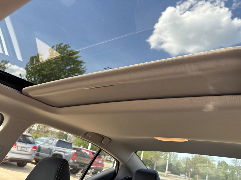 Used 2025 Nissan Altima 2.5 SL FWD image 19