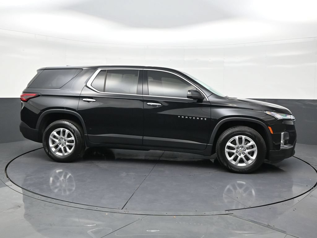 Used 2024 Chevrolet Traverse LS FWD image 6