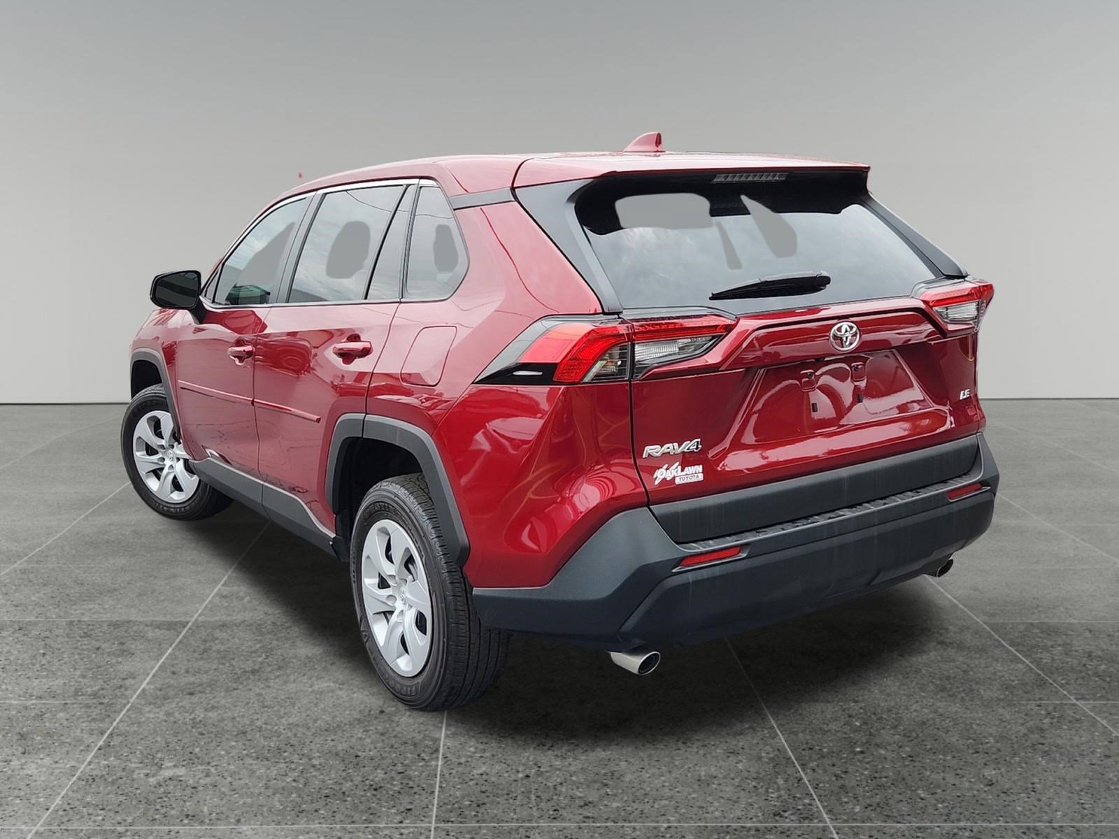 Certified 2025 Toyota RAV4 LE FWD image 5