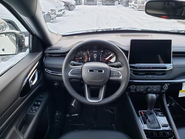 New 2026 Jeep Compass Latitude AWD/4WD image 9
