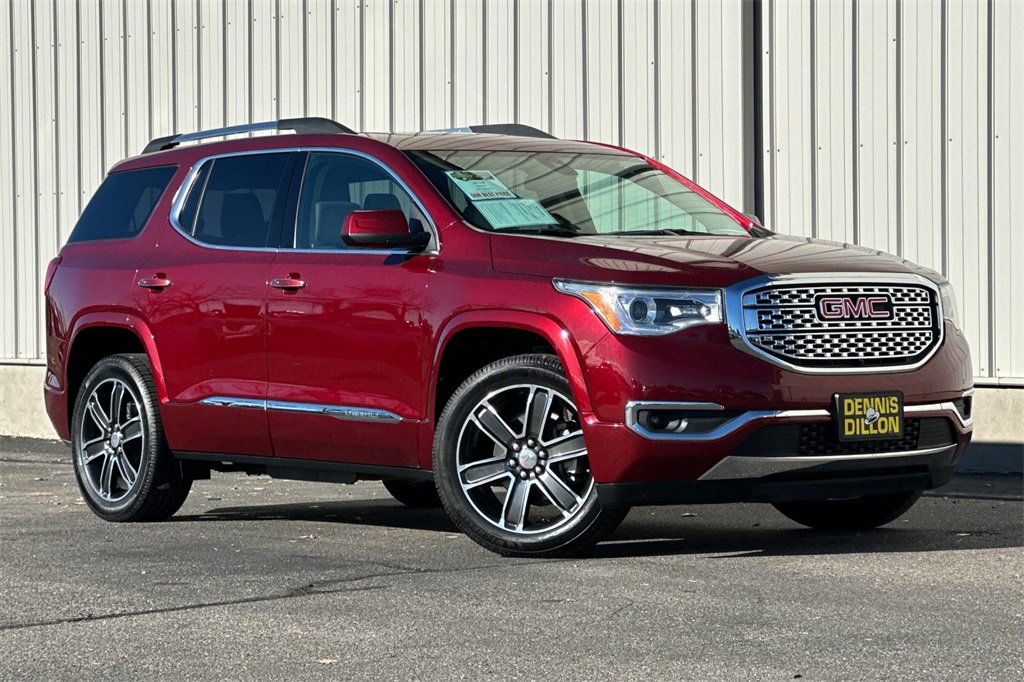Used 2018 GMC Acadia Denali w/ Technology Package image 2
